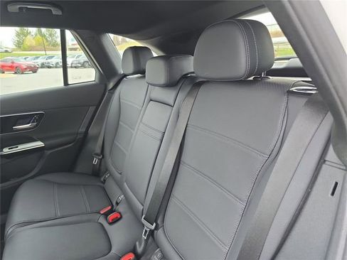Certified 2024 Mercedes-Benz GLC 300 4MATIC image 16