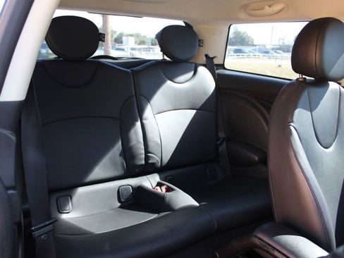 Used 2013 MINI Cooper Hardtop image 7