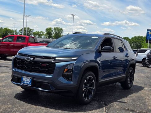 New 2026 Chevrolet Equinox RS w/ Convenience Package III AWD/4WD image 3