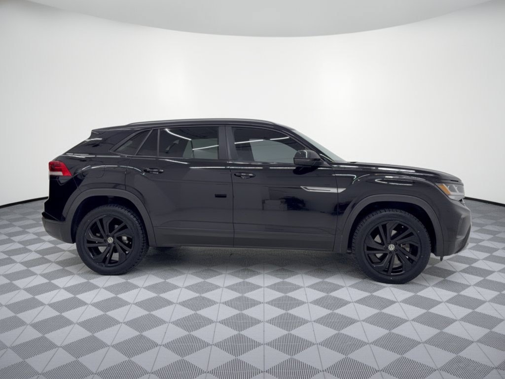 Used 2020 Volkswagen Atlas Cross Sport SE w/ Towing Package FWD image 8