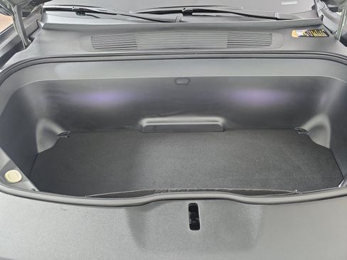 Used 2023 Rivian R1S Launch Edition AWD/4WD image 14