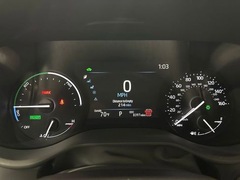Used 2025 Toyota Sienna LE FWD image 22