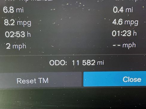 Used 2023 Volvo XC60 T8 Plus image 19