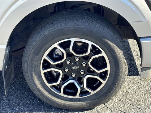 Used 2022 Ford F150 XLT w/ Equipment Group 301A Mid image 11