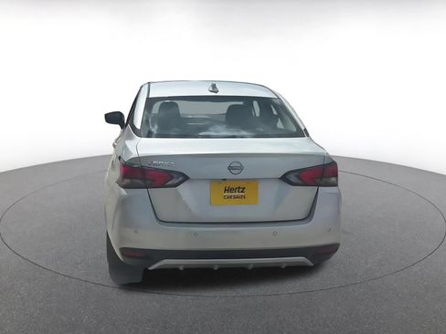 Used 2025 Nissan Versa SV FWD image 12