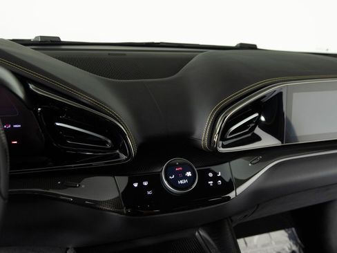 Used 2025 Ferrari Purosangue image 20