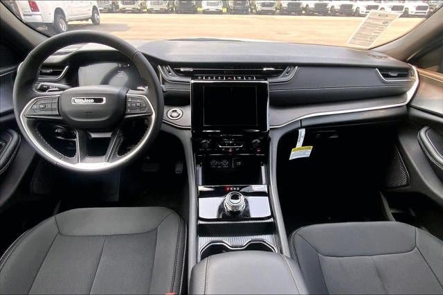 New 2026 Jeep Grand Cherokee Laredo AWD/4WD image 27