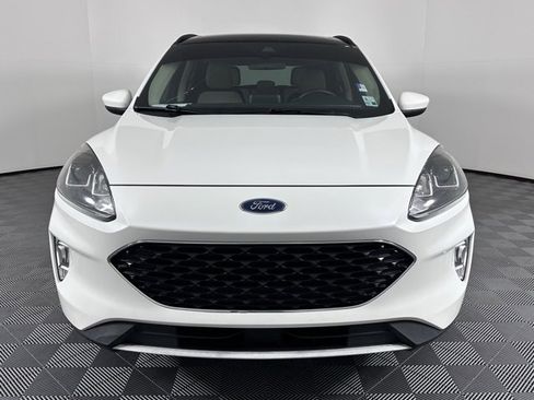 Used 2020 Ford Escape SEL image 3