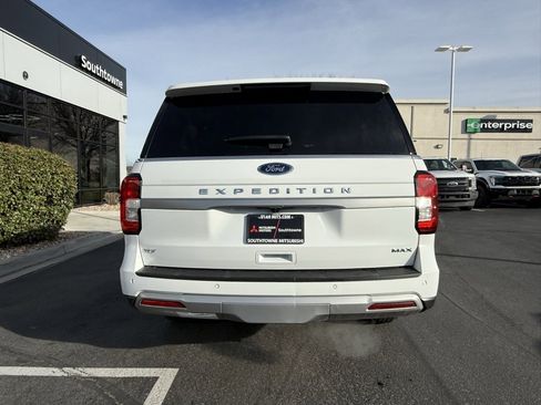 Used 2024 Ford Expedition Max XLT image 7