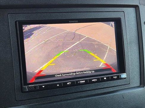 Used 2016 Mercedes-Benz Sprinter 2500 image 10
