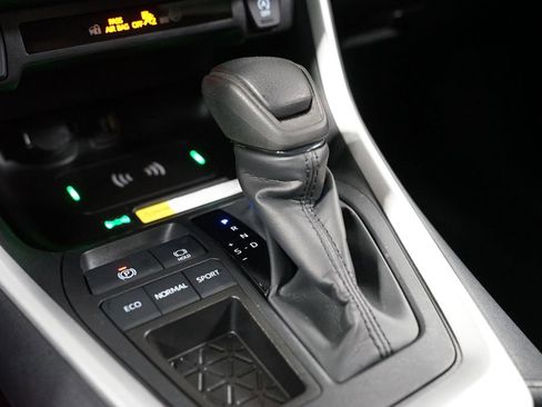 Certified 2025 Toyota RAV4 LE image 20