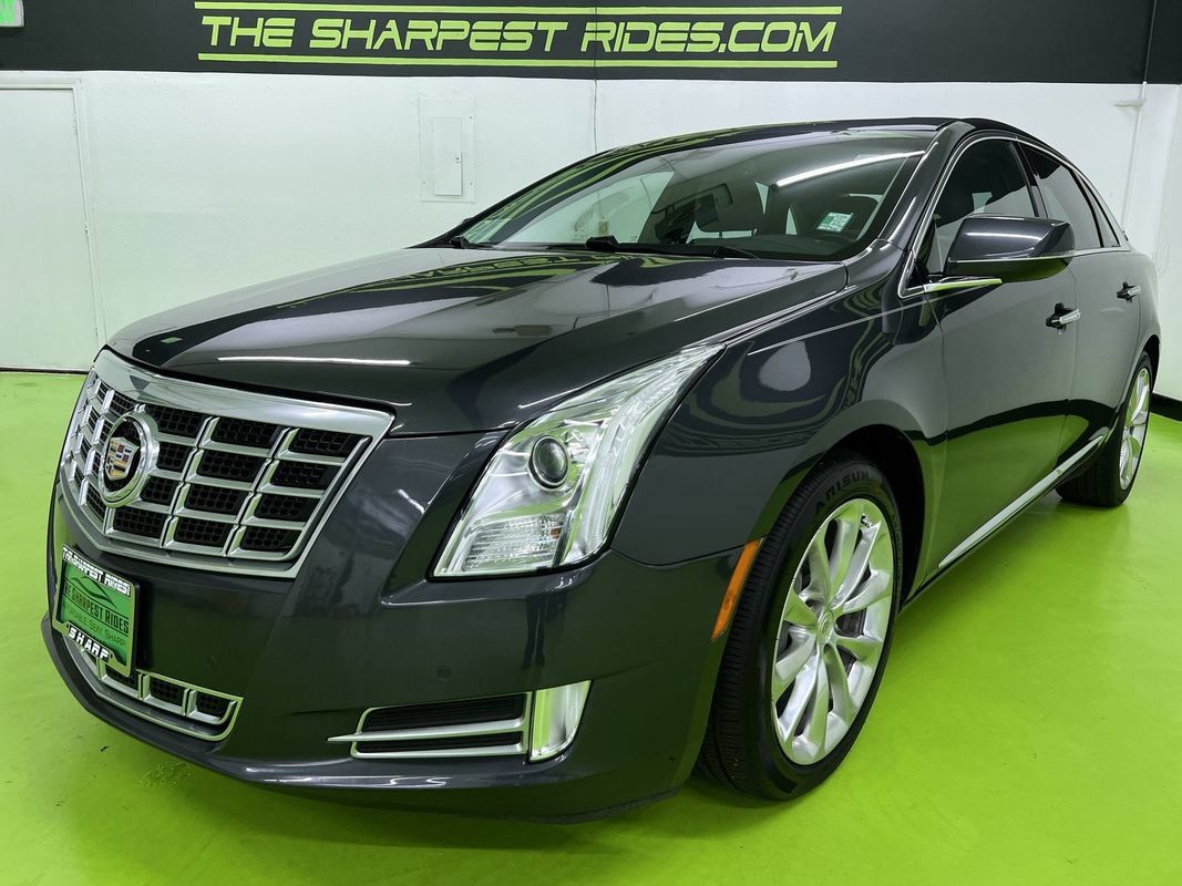 Used 2013 Cadillac XTS Luxury w/ Driver Awareness Package FWD image 5