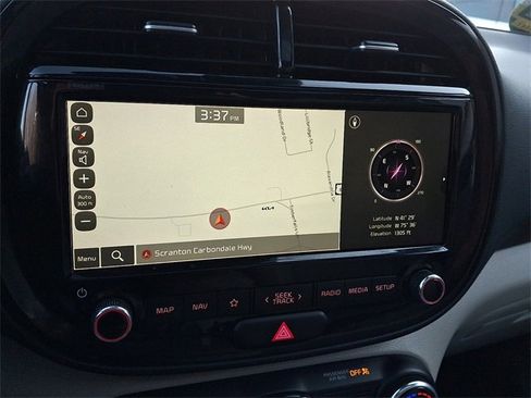 Used 2022 Kia Soul EX image 17