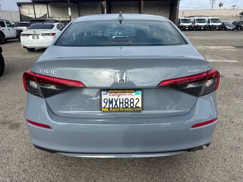Used 2024 Honda Civic Sport image 6