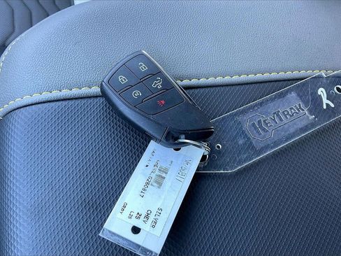 Certified 2025 Chevrolet Silverado 1500 ZR2 w/ Technology Package image 36