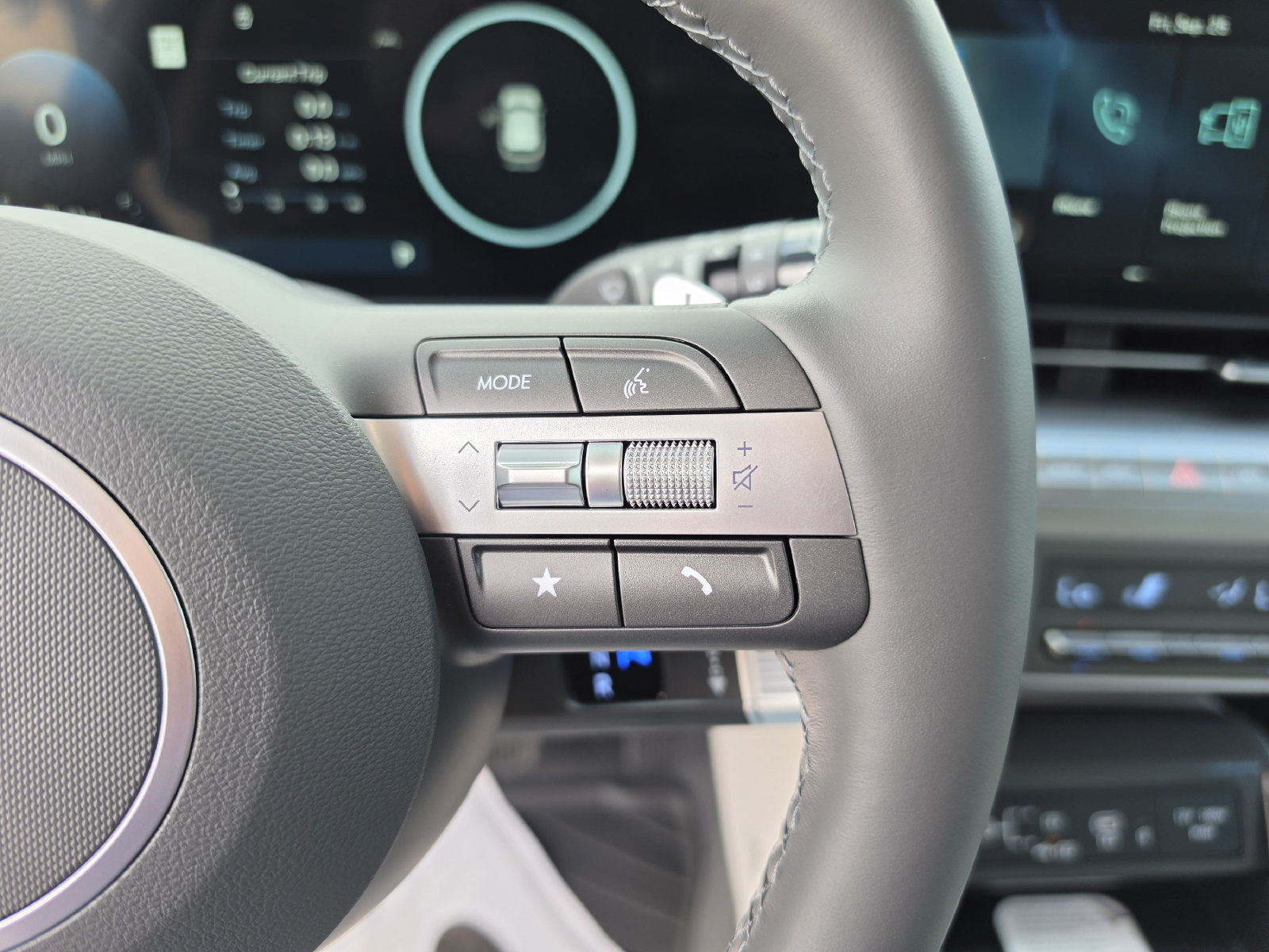 New 2027 Hyundai Kona Limited FWD image 31