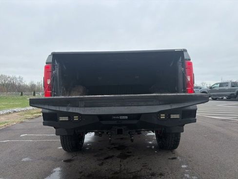 Used 2017 Ford F250 XLT w/ XLT Premium Package image 17