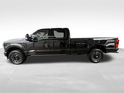 Used 2026 Ford F350 Platinum AWD/4WD image 10