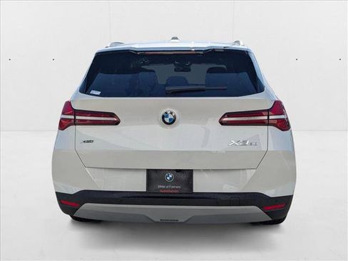 Used 2025 BMW X3 xDrive30i w/ Convenience Package image 7