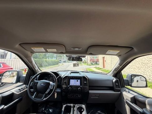 Used 2018 Ford F150 XL w/ Equipment Group 101A Mid AWD/4WD image 25