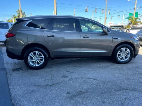 Used 2020 Buick Enclave Essence FWD image 8
