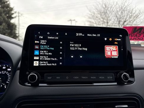 Used 2023 Hyundai Kona SEL w/ Convenience Package image 36