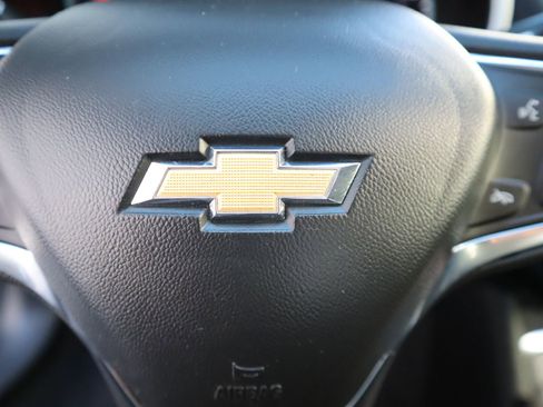 Used 2023 Chevrolet Malibu LT image 30