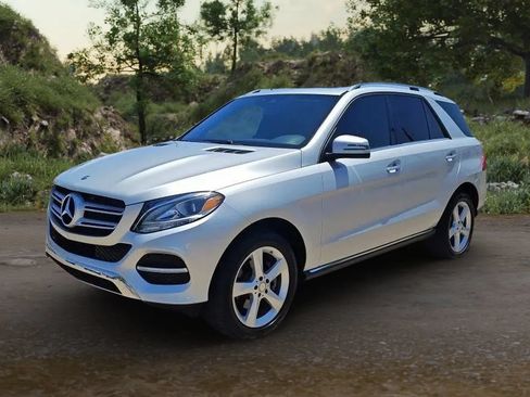 Used 2017 Mercedes-Benz GLE 350 4MATIC image 1