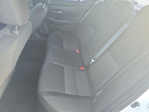 Used 2022 Nissan Sentra SV w/ Electronics Package FWD image 13