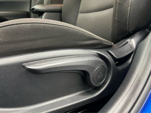 Used 2019 Kia Forte LXS image 12