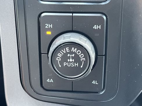 New 2025 Ford F150 Lariat w/ Equipment Group 502A High image 8