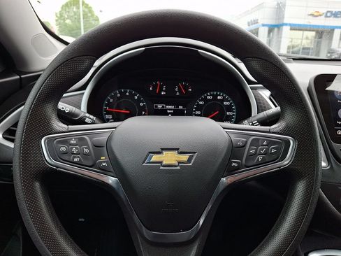 Used 2024 Chevrolet Malibu LT FWD image 22