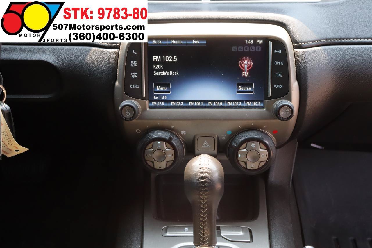 Used 2015 Chevrolet Camaro LT RWD image 17