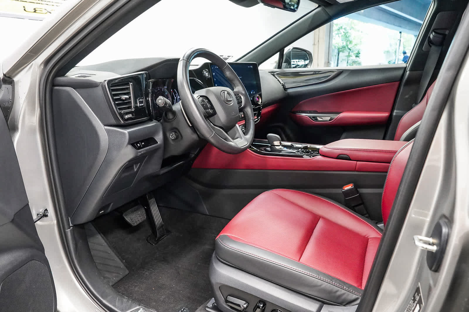 Used 2026 Lexus NX 350 AWD w/ Accessory Package (2T) image 18