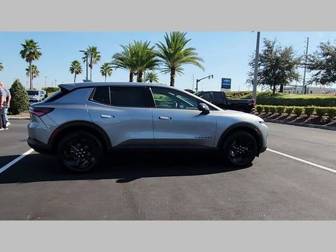 New 2026 Chevrolet Equinox EV LT w/ Comfort Package image 28