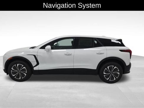 New 2026 Chevrolet Blazer EV LT image 2