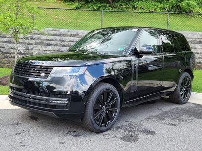 New 2025 Land Rover Range Rover SE