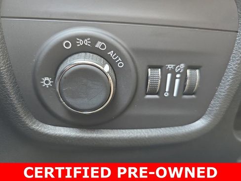 Used 2023 Jeep Grand Cherokee Laredo image 26