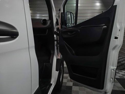 Used 2023 Mercedes-Benz Sprinter 2500 image 28