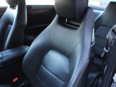 Used 2014 Mercedes-Benz E 550 Coupe image 21