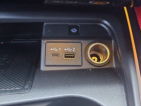 Used 2023 INFINITI QX50 Sport image 12