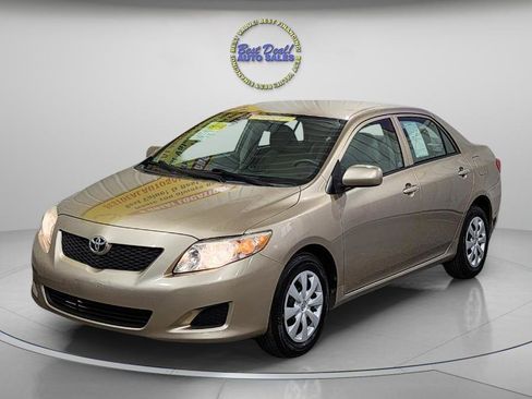Used 2010 Toyota Corolla Base 4DR SEDAN 5M image 2