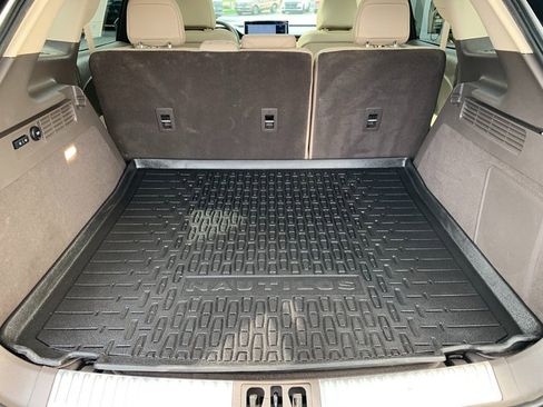 Certified 2022 Lincoln Nautilus Reserve w/ Equipment Group 201A image 5