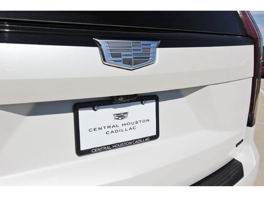 Used 2024 Cadillac Escalade Sport w/ Touring Package AWD/4WD image 27