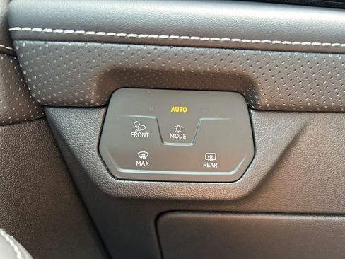 New 2026 Volkswagen Atlas SEL Premium R-Line AWD/4WD image 25