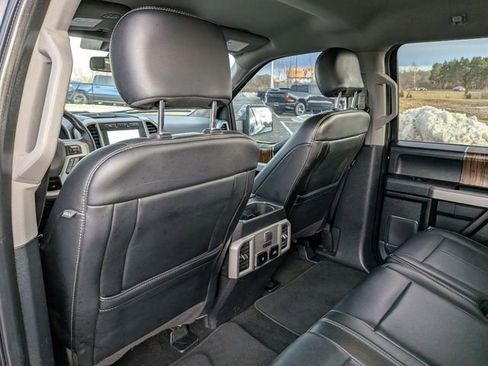 Used 2019 Ford F150 Lariat w/ Equipment Group 502A Luxury image 26