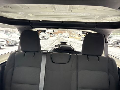 Used 2020 Jeep Wrangler Unlimited Sport S image 24