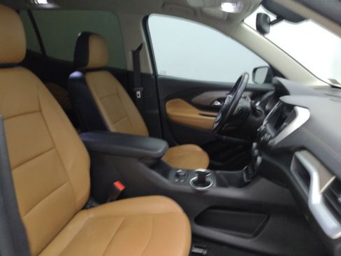 Used 2019 GMC Terrain SLT w/ Preferred Package image 21