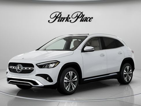 Used 2026 Mercedes-Benz GLA 250 image 1