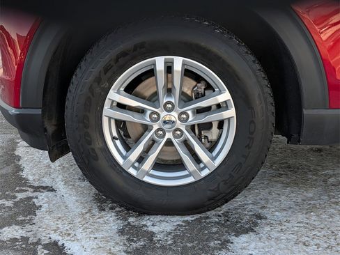 Used 2020 Ford Explorer XLT w/ Equipment Group 202A image 15